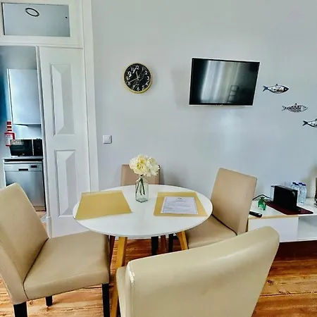 Plaza House