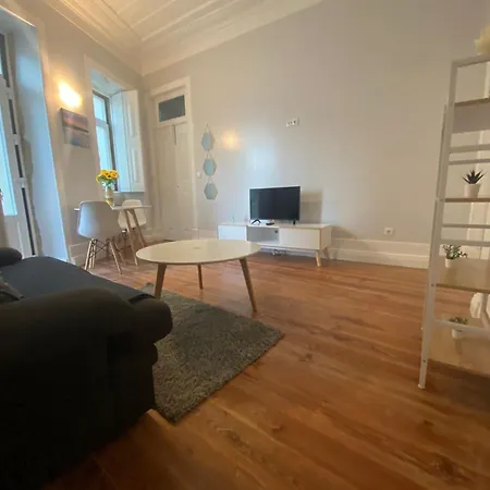 Plaza House Διαμέρισμα *