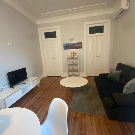 Appartement Plaza House *