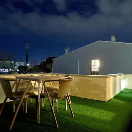 Plaza House *