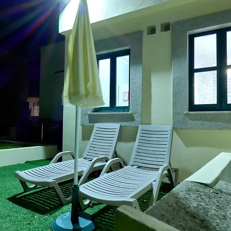 Plaza House *